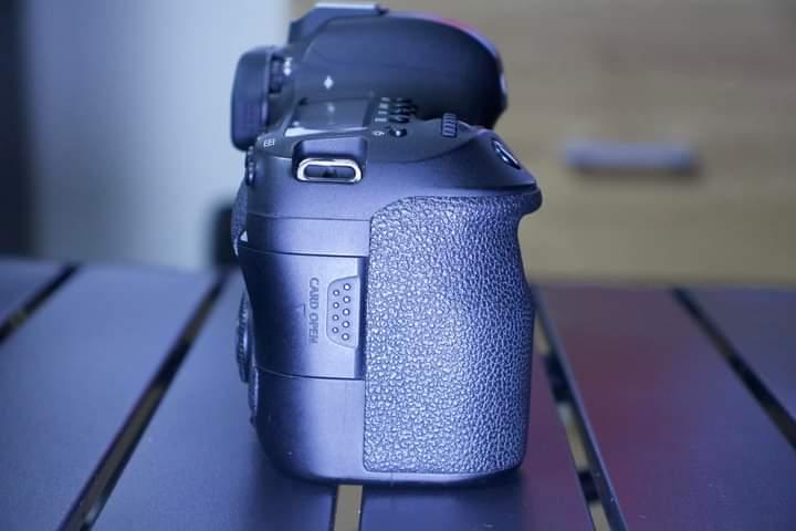 พร้อมขาย Canon EOS 6D Mark II + เลนส์ EF 24-70mm f/4 L IS USM 2