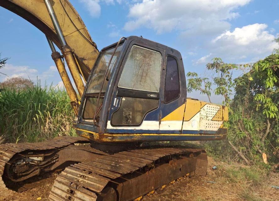 รถแม็คโคร Kobelco Sk200-3 มือสอง 4