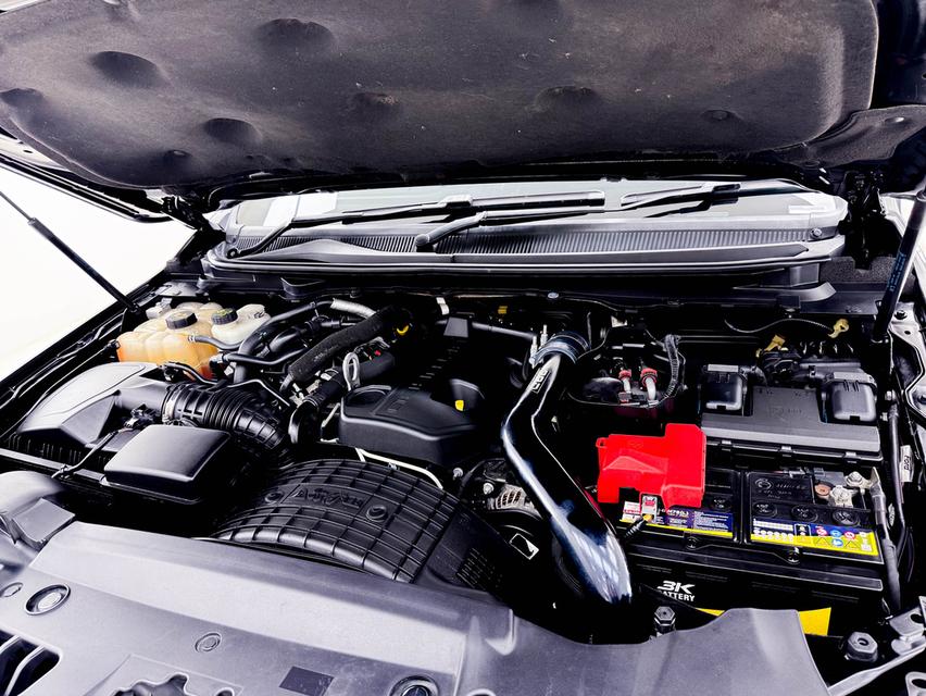 FORD EVEREST 2.0 BI-TURBO TITANIUM PLUS 4WD ปี2018 สีดำ รูปที่ 7
