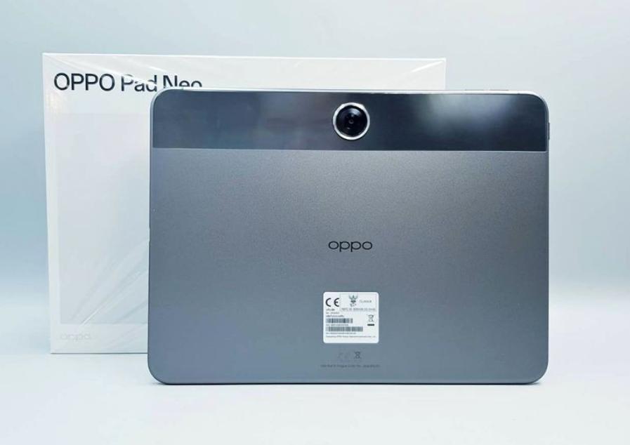 OPPO Pad Neo สวยๆ