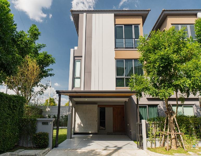 ให้เช่า หรือ ขาย บ้านเดี่ยว / บ้านแฝด 3 ชั้น / บ้านสวยมาก / โครงการ บ้านกลางเมือง ดิ อิดิชั่น ศรีนครินทร์-สวนหลวง 1