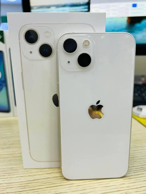 iphone 13 สีขาว
