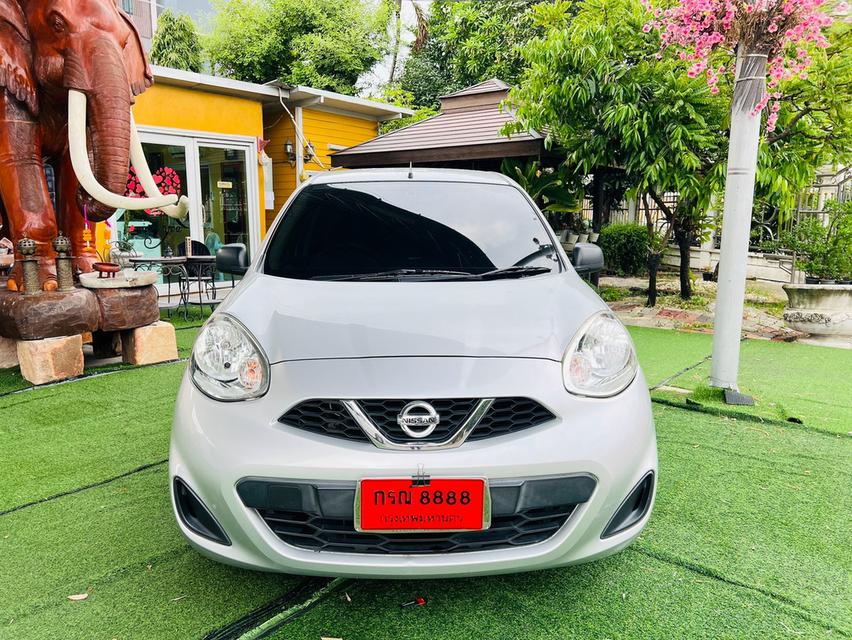 NISSAN MARCH ตัว S ติดแ๊ส LPG เครื่อง 1.2cc. เกียร์ธรรมดา ปีชุดจด