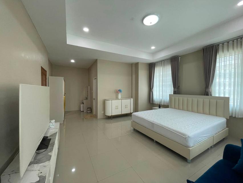 U1469 ให้เช่าบ้านเดี่ยว 2 ชั้น บ้านสวนเนรมิตร วัชรพล เพิ่มสิน ที่ดิน 1 ไร่ พร้อมสระว่ายน้ำในตัวบ้าน บ้านพร้อมเฟอร์ 14