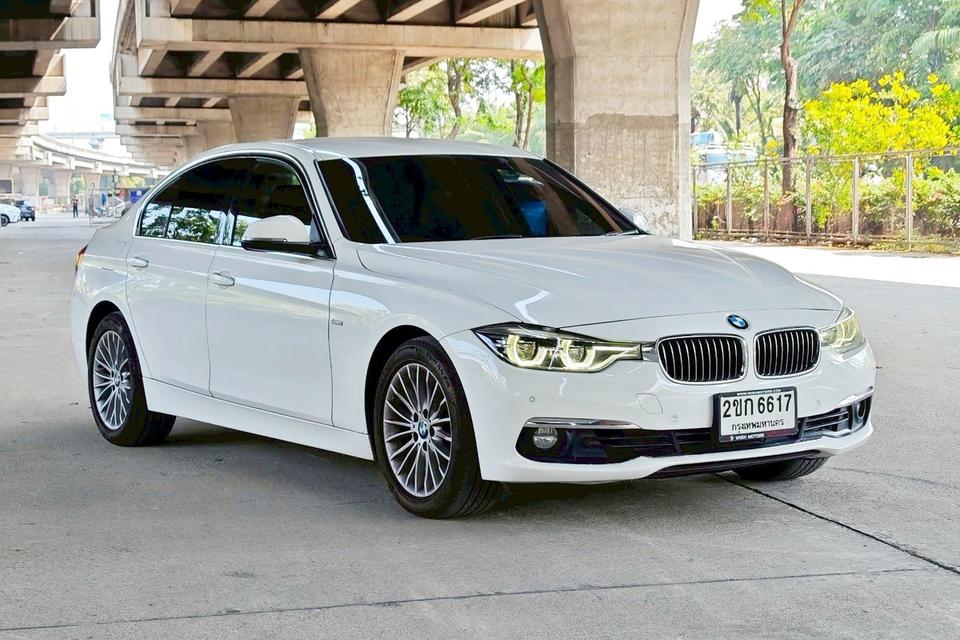🚗 BMW 320i Luxury F30 AT ปี 2018 รูปที่ 4
