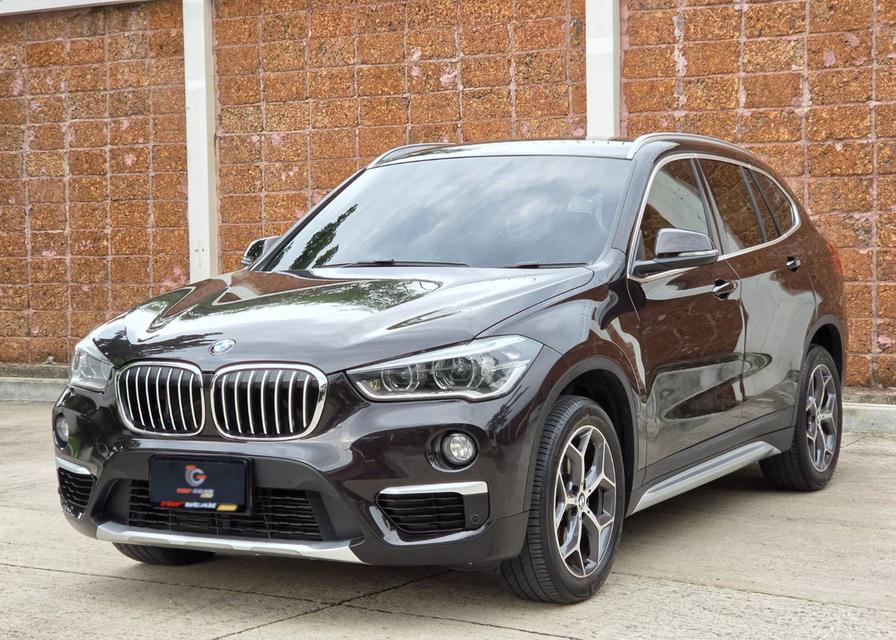 BMW X1 18d Xline ปี2019 (F48) ใครหาดีเซลประหยัด ดูแลง่าย เชิญมาจับจองครับ มือเดียวป้ายแดง ประวัติดีมาก ดูแลมาอย่างดีใหม่มาก !! รูปที่ 3