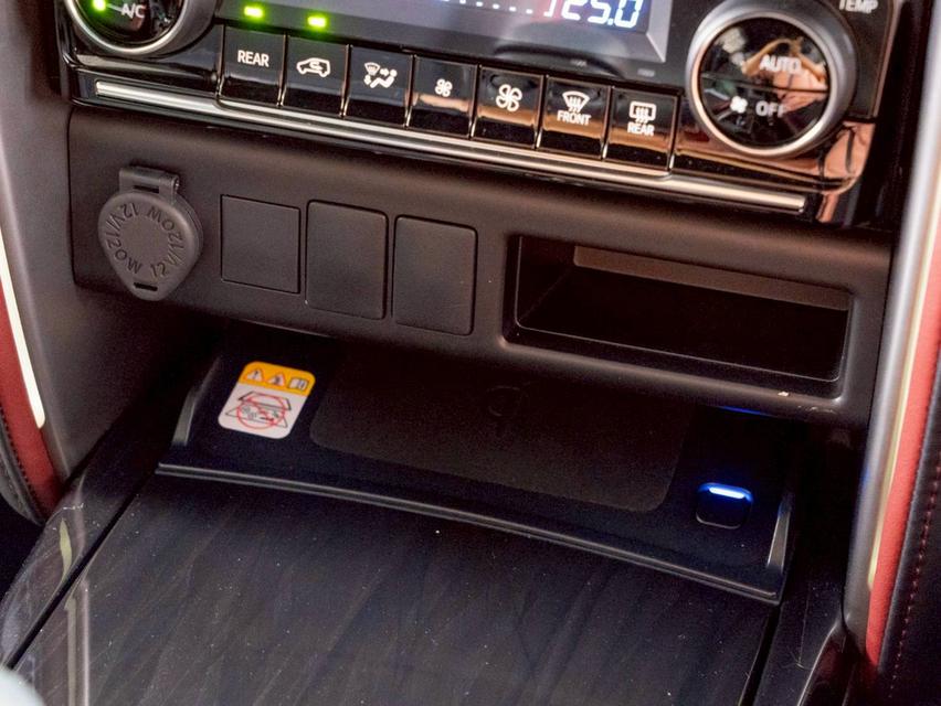ไมล์แท้ 768 km.TOYOTA FORTUNER 2.4 LEGENDER 2WD ปี 2025 7