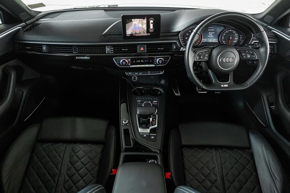 Audi A4 Avant 45 TFSI Quattro S-Line Black Edition 2020 รถเจ้าของเดียว รูปที่ 10