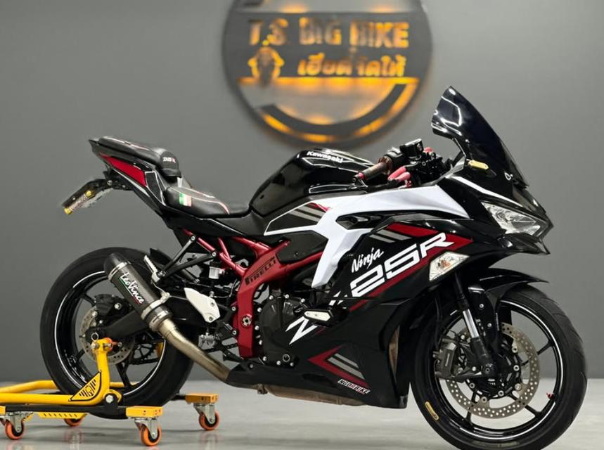 ขาย มือสอง Kawasaki Ninja ZX-25R  3