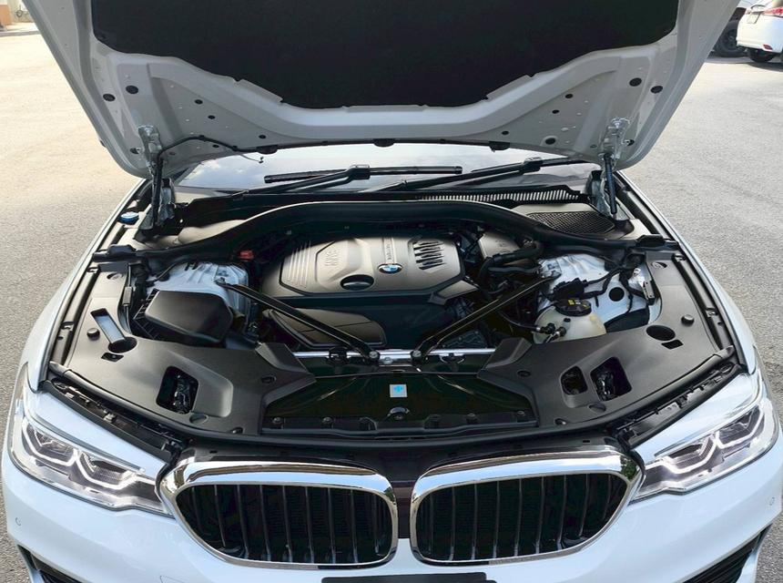 รถเข้าใหม่! BMW 520d Sport ปี 2017 (จด 2018) สีขาว 19