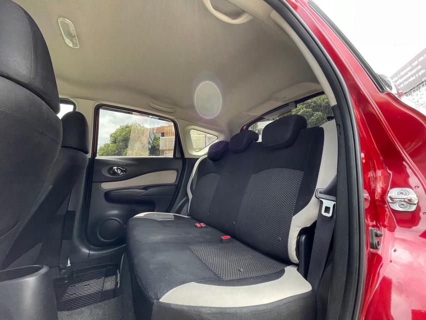 Nissan Note 1.2V ปี 2017 AT สีแดง รูปที่ 12