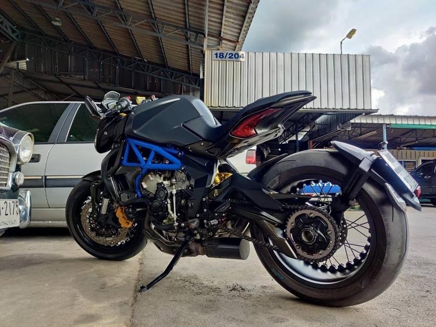 ขายราคาประหยัด MV Agusta Brutale 5