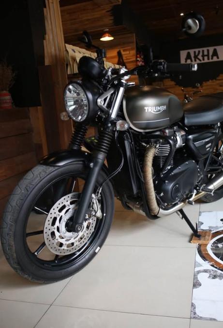  2022 Triumph Street Twin สภาพใหม่มากๆ