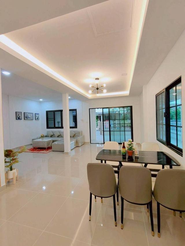 ม.บ้านฟ้ารังสิต 9