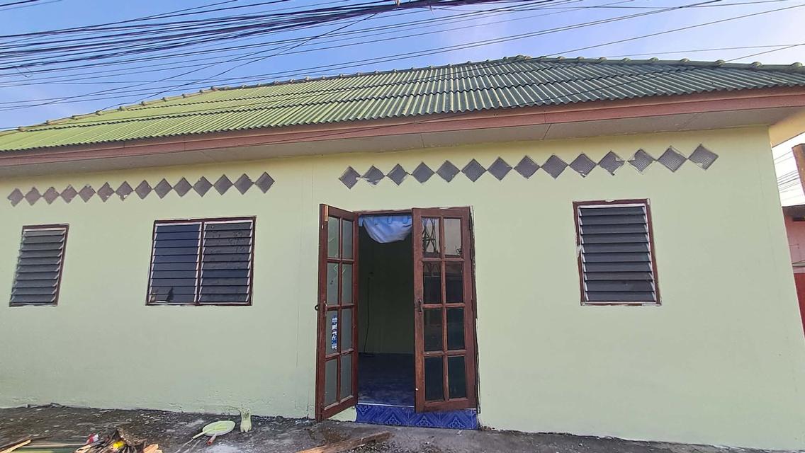 บ้าน 2 หลังบางน้ำเปรี้ยวให้เช่ารายเดือนราคาเพียง 5,000 บาทต่อเดือน 1