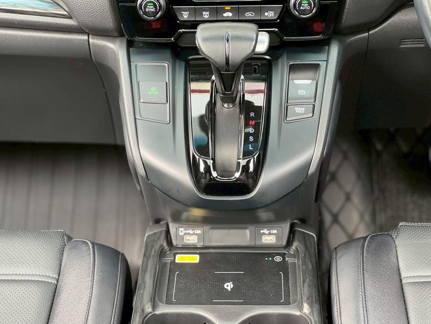 ปี 2021 HONDA CRV, 2.4 BLACK EDITION โฉม ปี17-23 สีดำ เกียร์ออโต้ เครื่องเบนซิน  คู่มือ+บุ๊คเซอร์วิสครบ 15