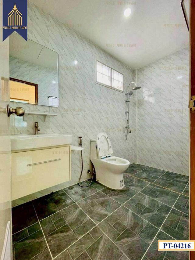 ทาวน์เฮาส์บัวทองธานีบางบัวทองราคาย่อมเยาว์ 8