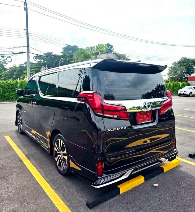 Toyota ALPHARD 2.5SC PACKAGE สีดำ ปี 2022 ไมล์ 55,000 กม.  4