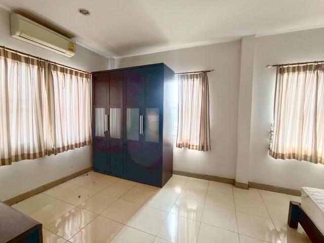 ขายบ้านแฝด เอ.ซี.เฮ้าส์ 3 ลำลูกกา คลอง 4ทำเลศักยภาพ เดินทางสะดวก ของกินใกล้ ตลาดเอซี, ตลาดลาดสวาย ใกล้แหล่งชุมชนและสิ่งอำนวยความสะดวกครบครันเพียบ 16