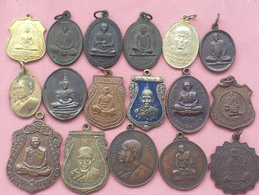 พระเหรียญ