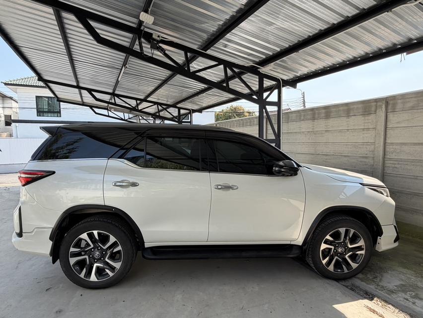ขายรถยนต์โตโยต้าฟอร์จูนเนอร์ 2.8 รีเจนเดอร์ ปี 2022 มือเดียวเจ้าของขายเองไม่เคยเคลมไม่มีเฉี่ยวชนไม่จมน้ำ 4