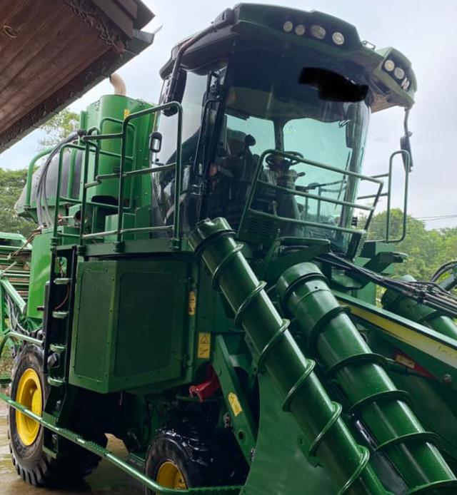 รถตัดอ้อย John Deere ch570 ปี2017 4