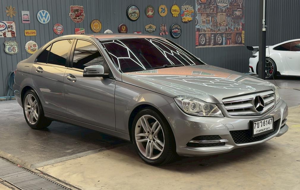 Mercedes Benz C200 W204 ปี 2013
