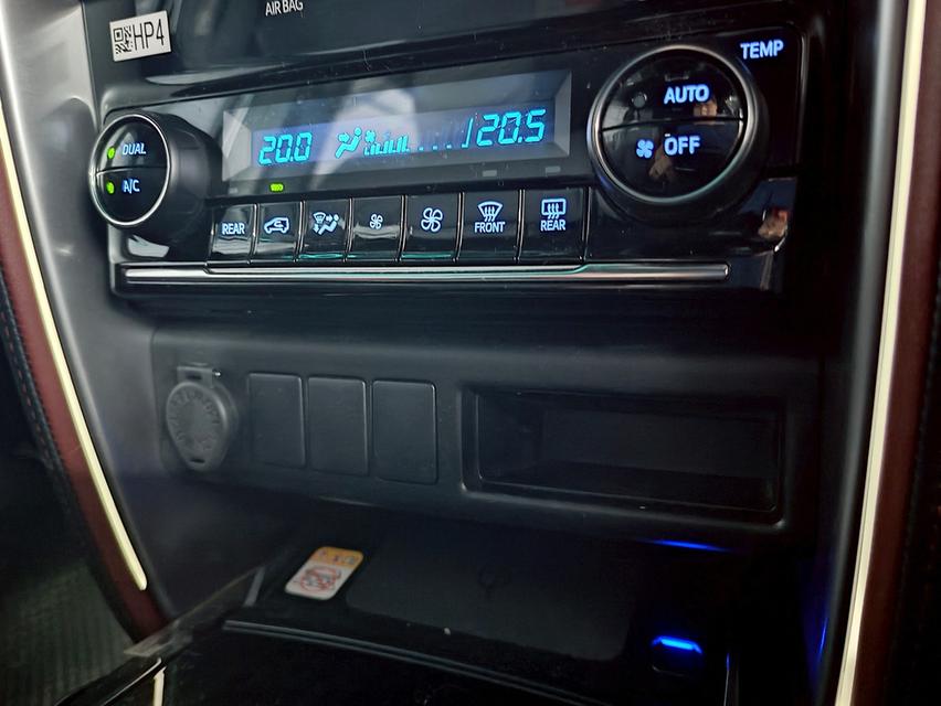 🚩TOYOTA LEGENDER 2.4 2WD ปี 2022🚩 11