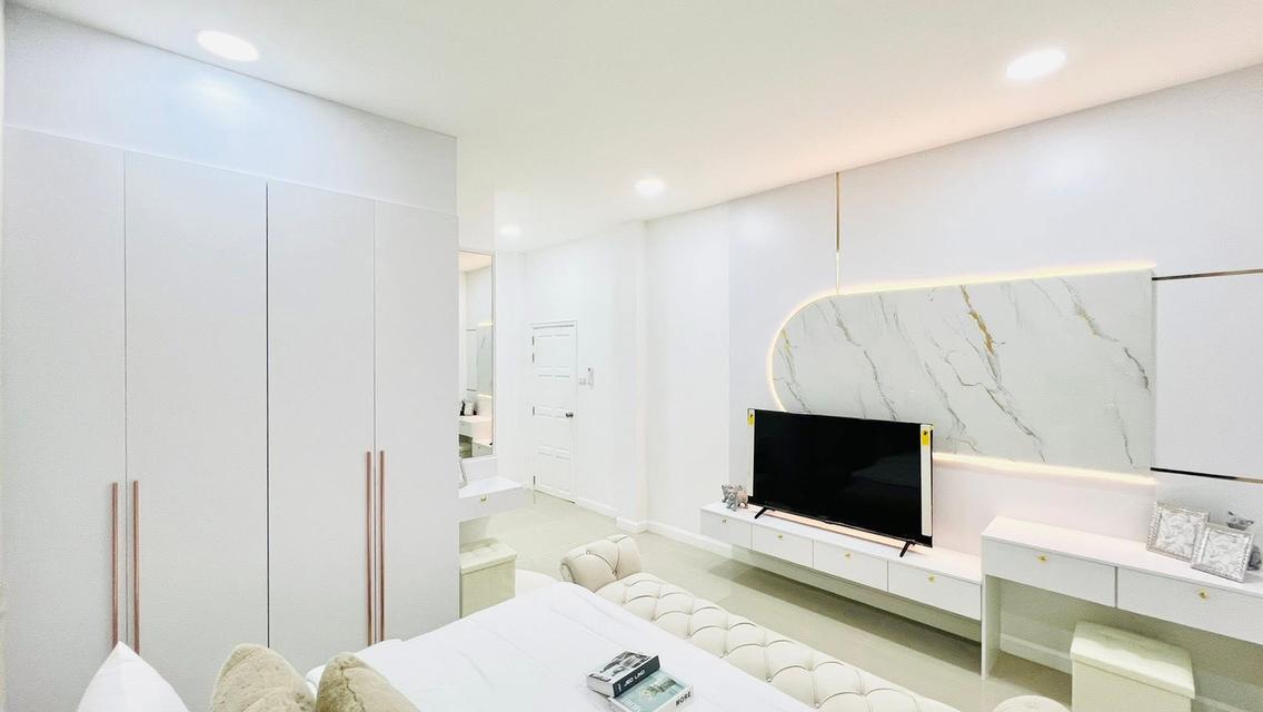 บ้านพัทยาราคาถูก บ้านเพื่อการลงทุน บ้านพลูวิลล่าพัทยา บ้านสวยพัทยา บ้านพื้นที่ดินกว้าง ขายบ้านพัทยา พลูวิลล่าสยามคันทรีคลับ พลูวิลล่าปล่อยเช่ารายวัน 4