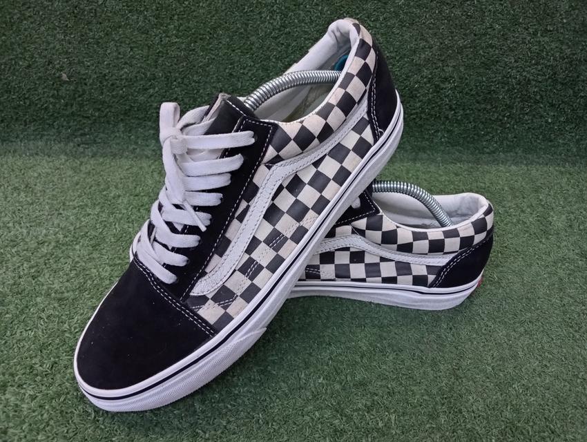 VANS ผ้าใบมือสอง สภาพเหมือนใหม่ ส่งฟรี!