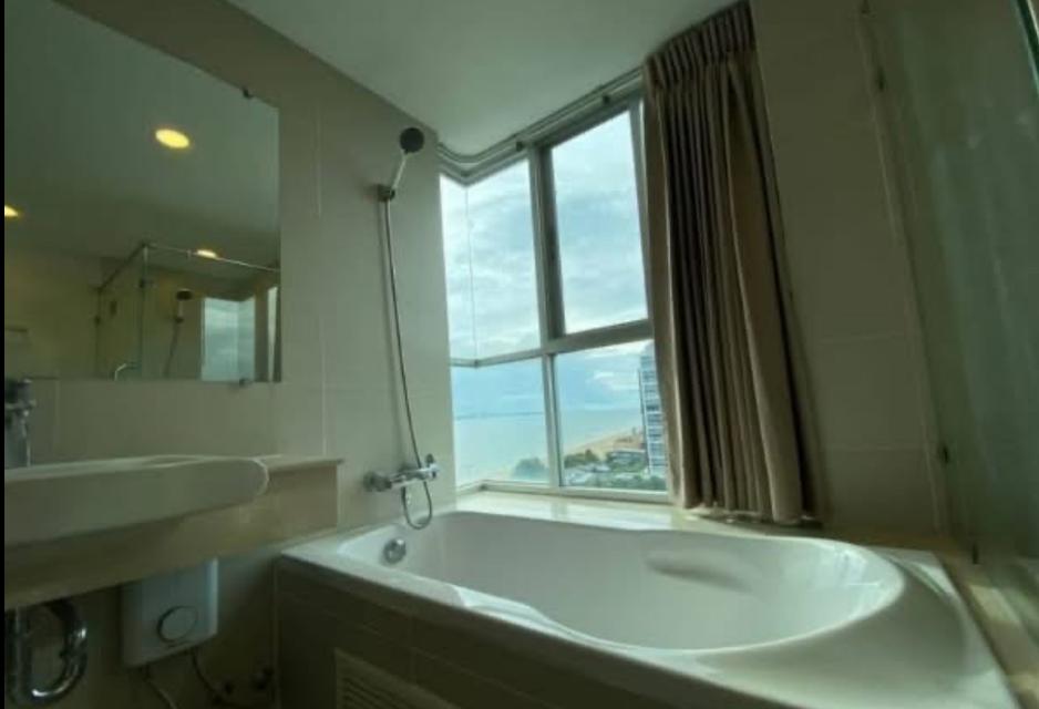 Beach front condo Lumpini Jomtien pattaya 8