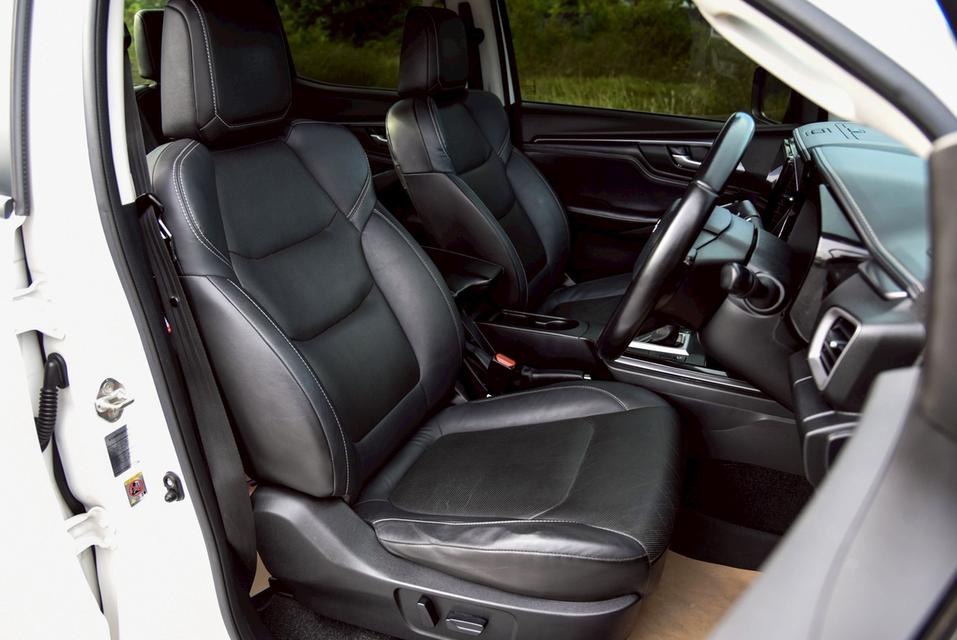 รหัสรถ CBL7117 Isuzu D-MAX 3.0 Ddi M Hi-Lander CAB 4 AT 2020 10