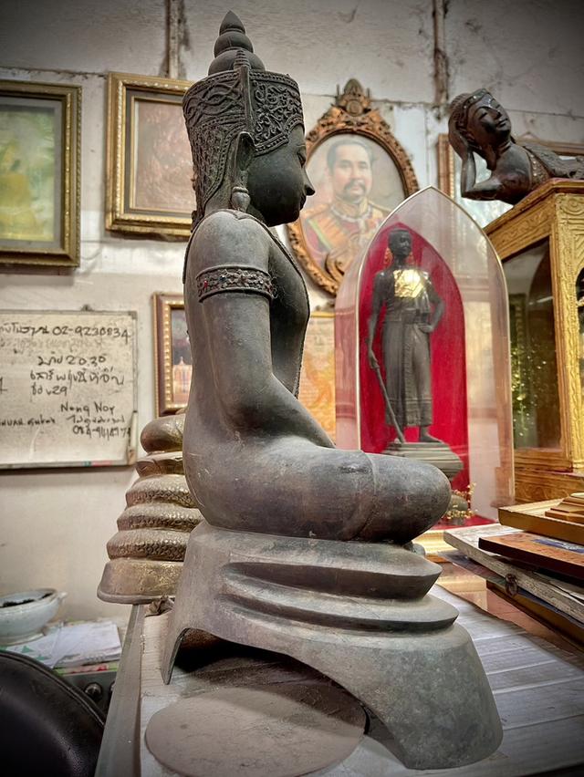 พระพุทธรูปโบราณ พระบูชาอยุธยาทรงเครื่อง หน้าตัก12นิ้ว ปางสมาธิ ฐานตั้งสามขา 7