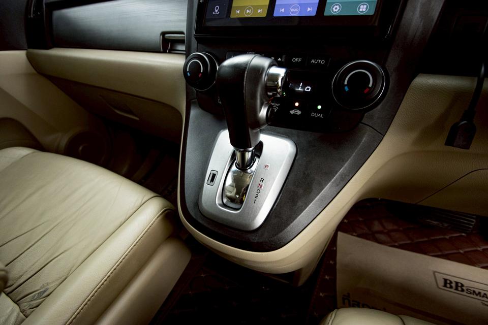 HONDA CR-V Gen 3 2.0 E โฉมปี (07-12) 2011 8