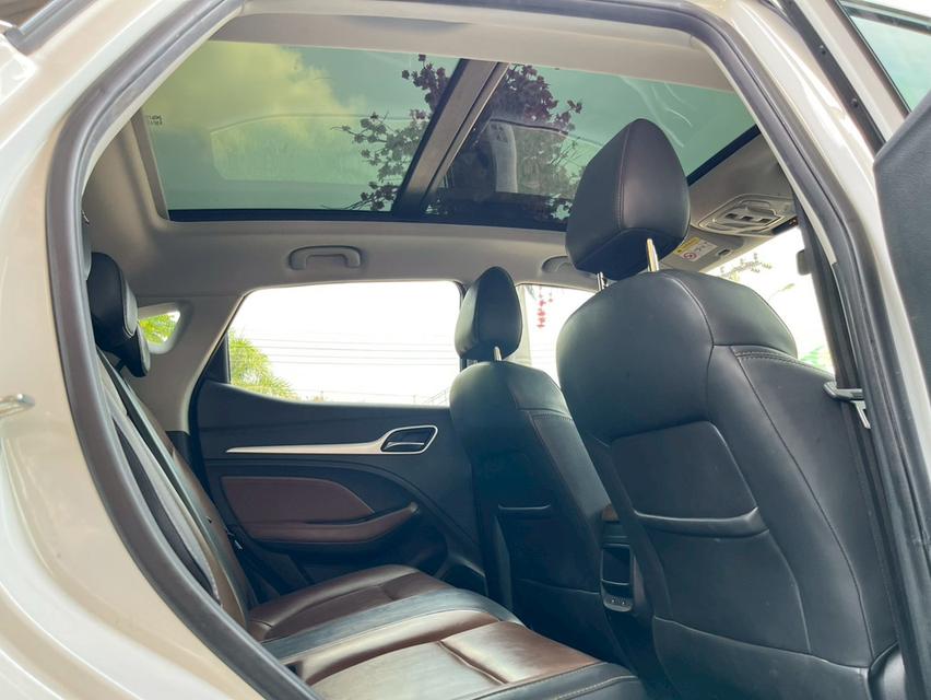 MG ZS 1.5 V Sunroof ปี 2025 ไมล์แท้ 3x,xxx กม. รูปที่ 5