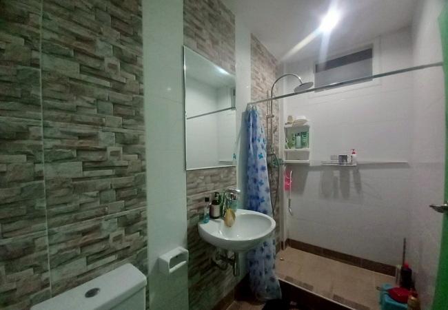 ขายทาวน์เฮ้าส์ หมู่บ้านรัชธานี 10 ซอยคู้บอน 27 เนื้อที่ 42.4 ตร.ว. 2 หลังตีทะลุ 9