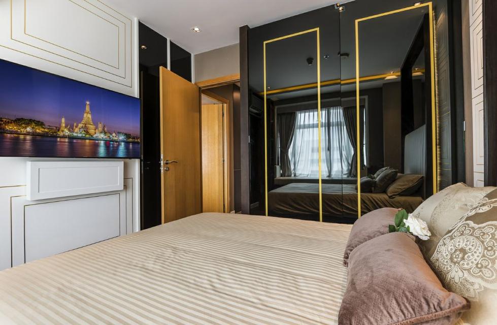 ให้เช่า คอนโด ทางพิเศษเฉลิมมหานคร ด่านเพชรบุรี : 650 ม.  Circle Condominium 72 ตรม 2