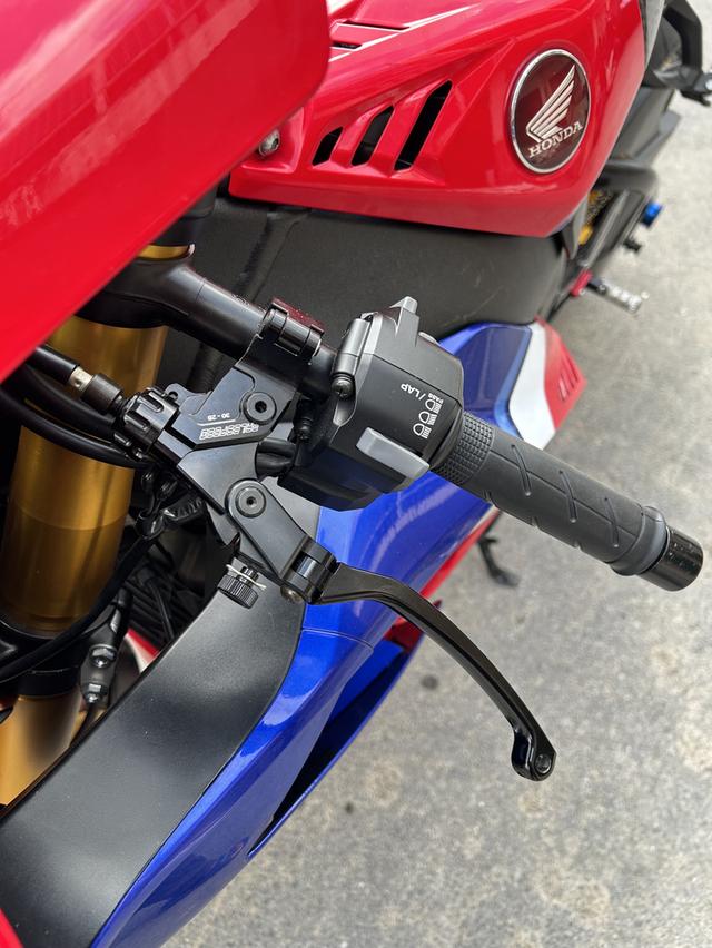 cbr1000rrr sp ปี 2021 รูปที่ 13