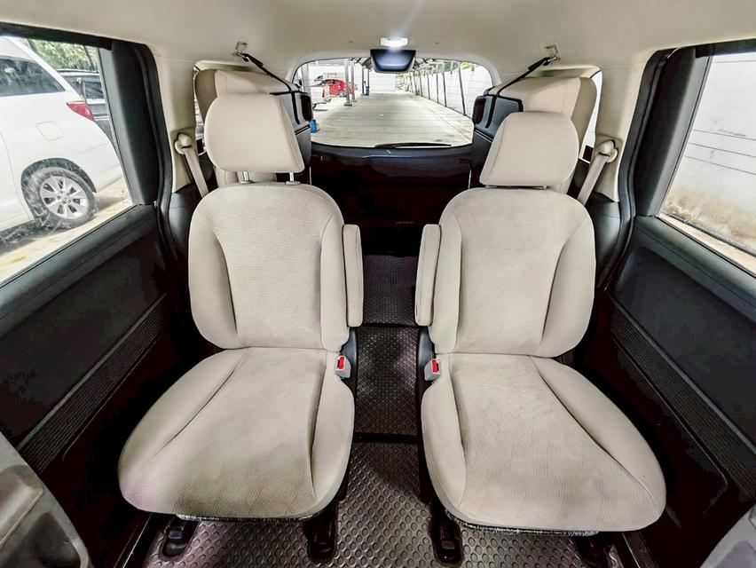 2011 HONDA FREED 1.5E 13