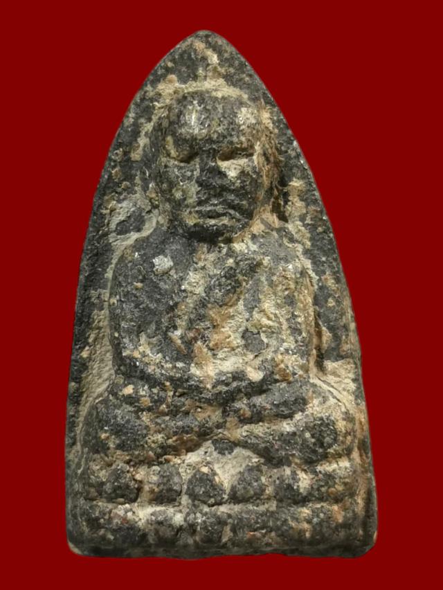 พระหลวงปู่ทวด พิมพ์ใหญ่ เนื้อว่าน รุ่นแรก ปี พ.ศ. 2497 วัดช้างให้ จังหวัดปัตตานี