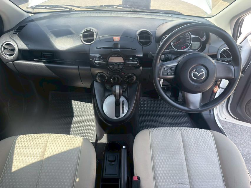รหัสรถ PB4032 MAZDA 2 1.5 SPIRIT AUTO 2013 10