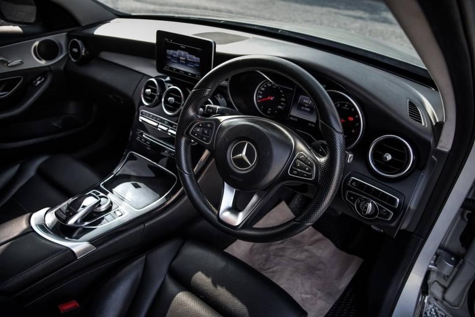 Mercedes-Benz C350e 2.0 Avantgarde AT 2017 รหัส CBL3208 10