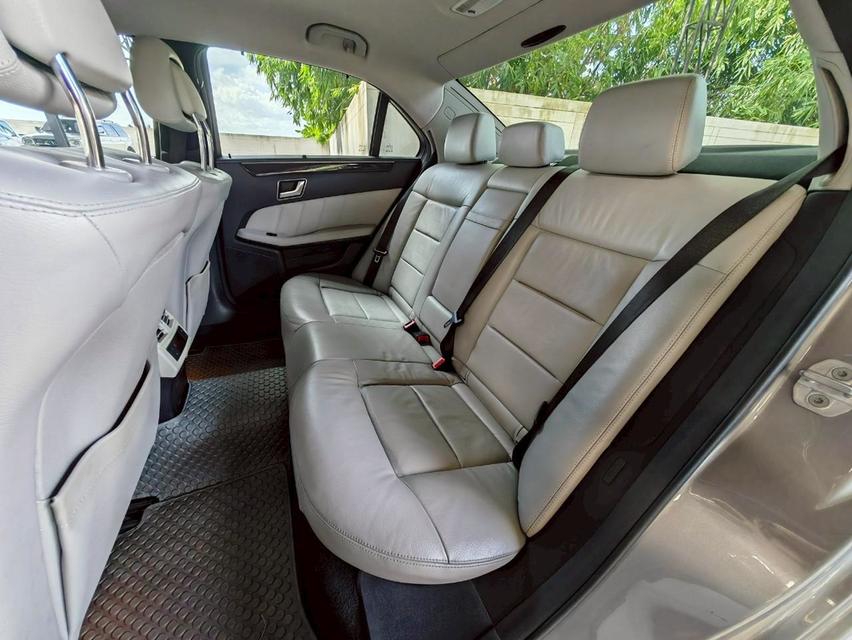 2012 BENZ E250 CGI 1.8 W212 10