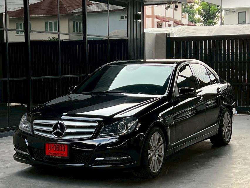 Mercedes Benz C200 TOP เนวิเกเตอร์ ปี13 วิ่ง 14x,xxx KM