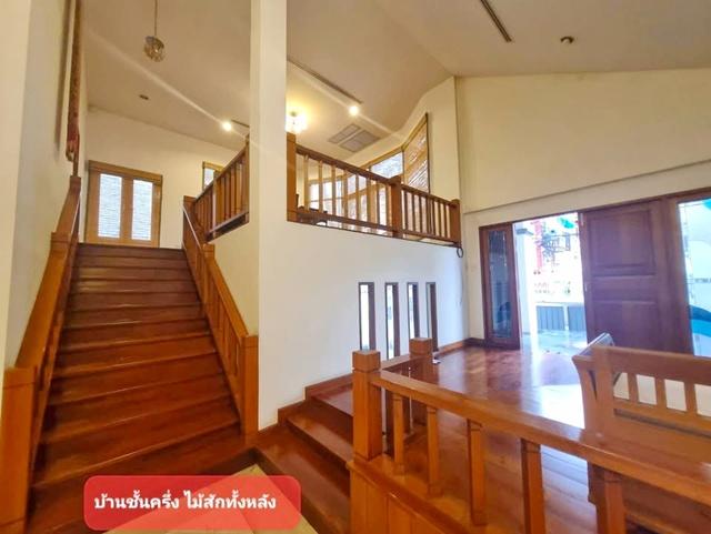 รัชดา32-38 BTS รัชโยธิน 1กม.เซ็นทรัล ลาดพร้าว 2.7 กม.เช่า บ้านเดี่ยว 2 ชั้น 82 ตร.วา.ไม้สักทั้งหลัง 3นอน 4 น้ำ 3