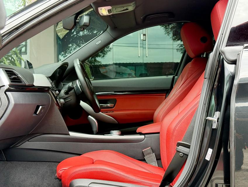 2019 BMW 320D GT MSPORT LCI รถมือเดียวออกป้ายแดง รถวิ่งน้อย เข้าศูนย์ทุกระยะ รถไม่เคยมีอุบัติเหตุครับ 13