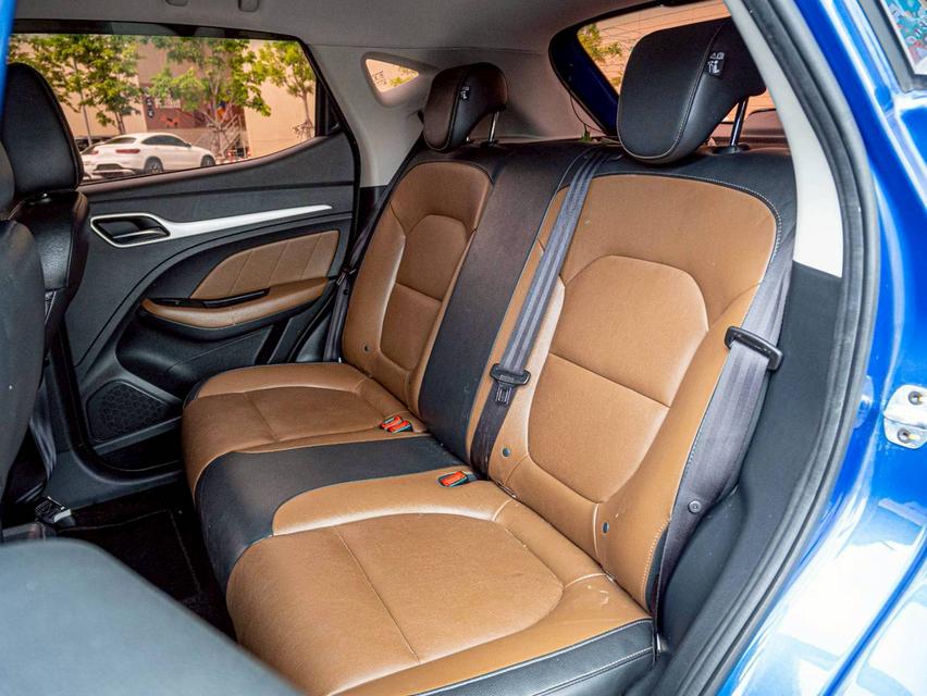 MG ZS i-SMART 1.5D สีน้ำเงิน ปี 2018 มือเดียวป้ายแดง 13