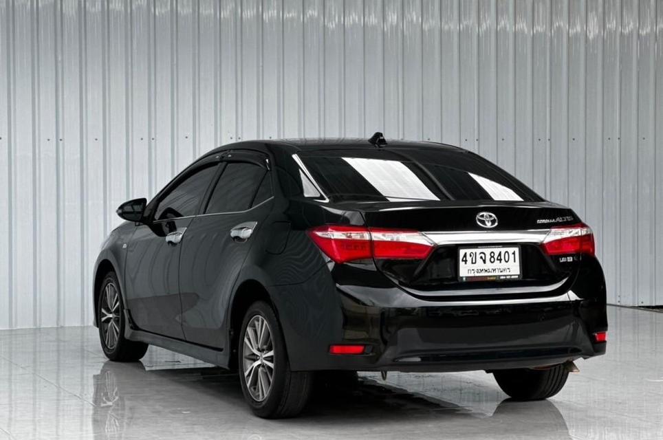 Toyota Altis 1.8 E VVT-i เบนซิน เกียร์ออโต้ ปี2014