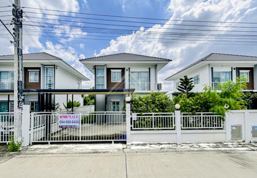 ขาย และ เช่า บ้านเดี่ยว 2 ชั้น หมู่บ้าน แลนซิโอ คริป ปิ่นเกล้า - วงแหวนฯ (ส้มเกลี้ยง) 1