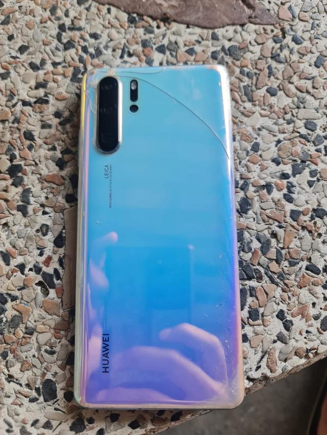 ขาย Huawei P30 จอแตก 2